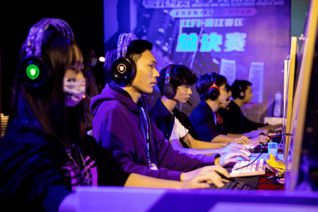 都会让原本 都会让原本